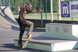 sk8_09-393